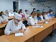Врач-эпидемиолог Ханты-Мансийской психоневрологической больницы провел беседу с сотрудниками