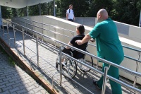 В психоневрологической больнице установили дополнительное оборудование для инвалидов по зрению и маломобильных граждан
